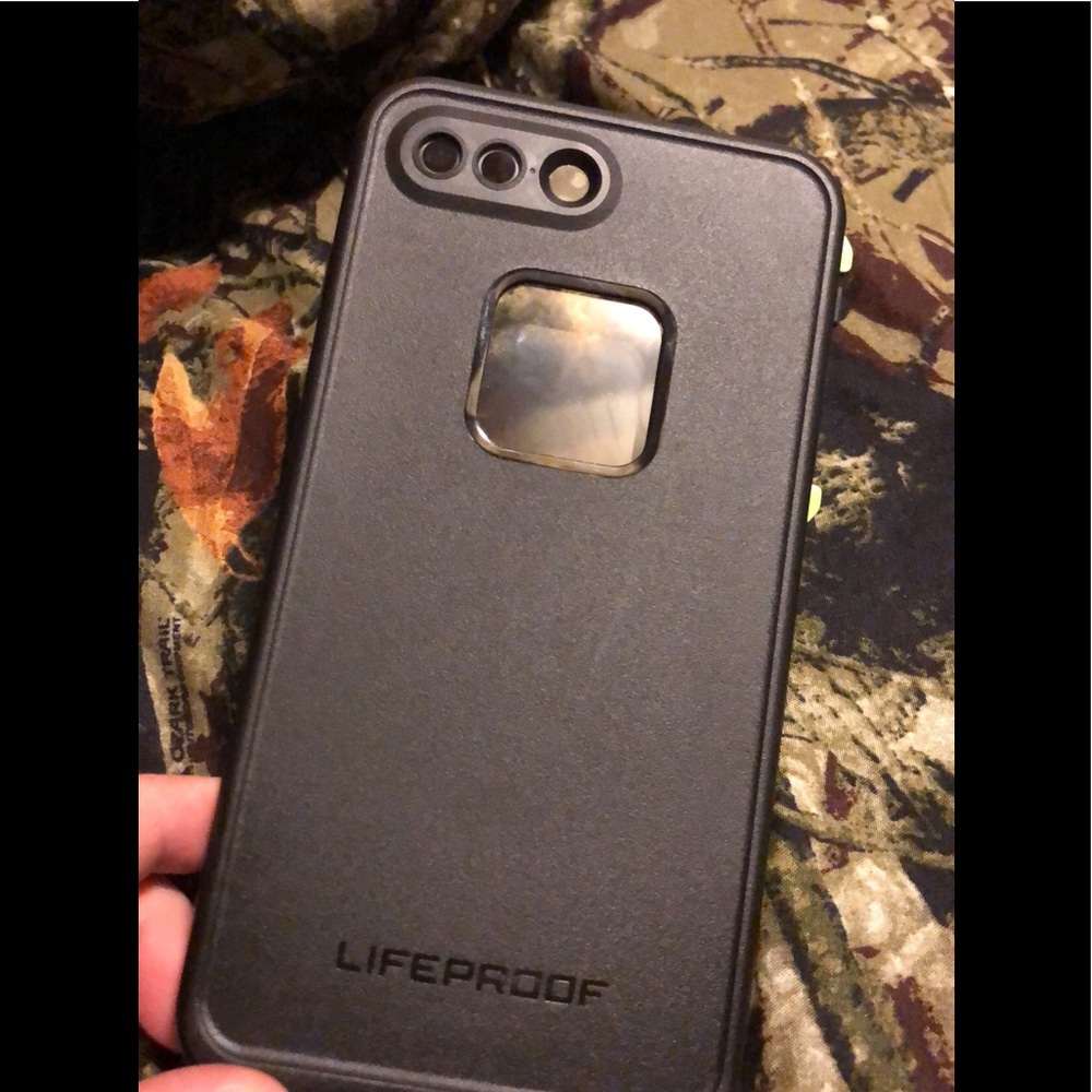 iPhone lifeproof.